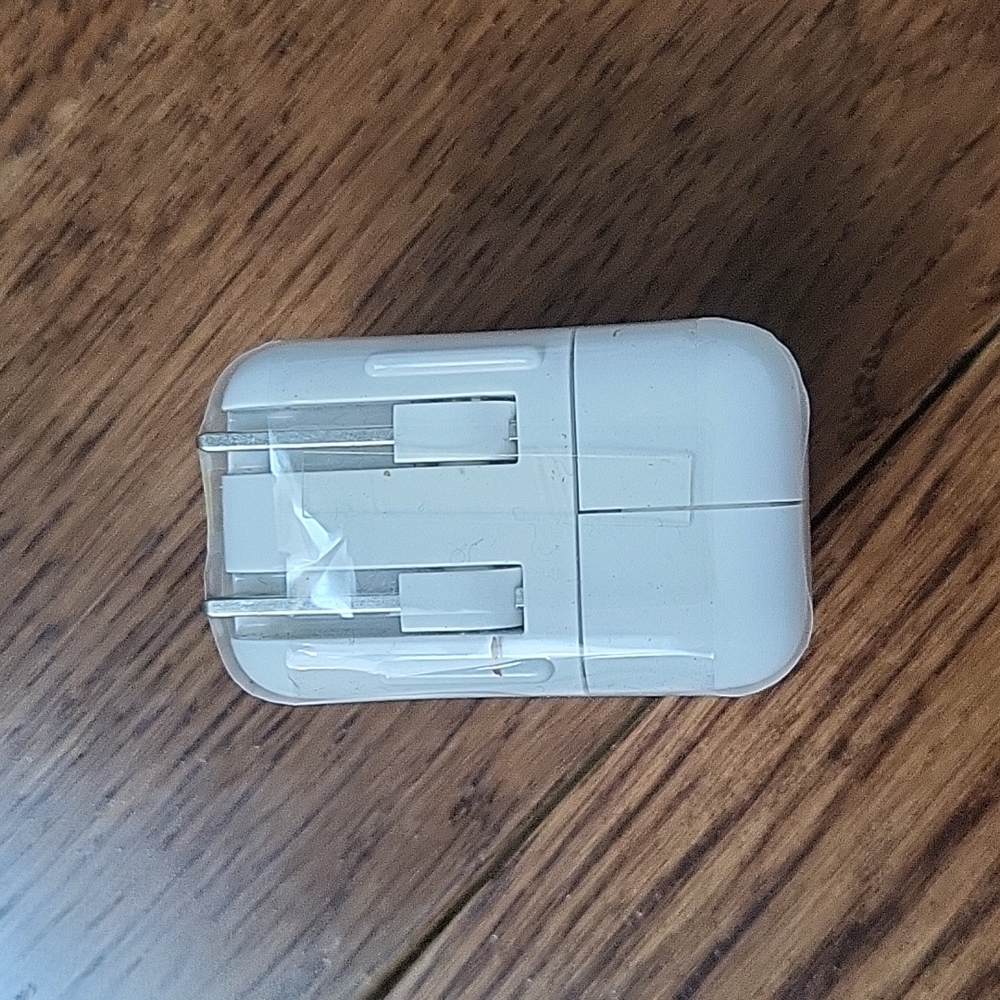Apple adapter - Picture 2 of 4